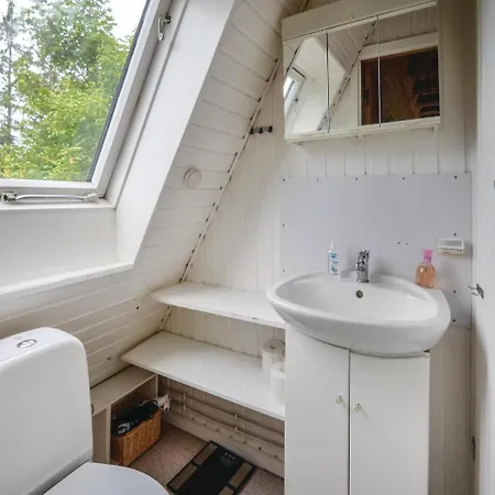 Two Bedroom Holiday In *