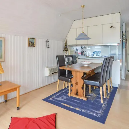 Semesterbostad Two Bedroom Holiday In