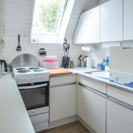 Two Bedroom Holiday In *